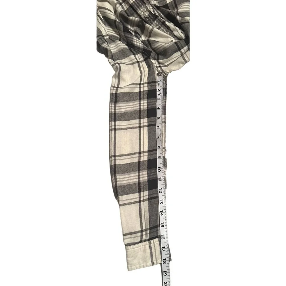AEO AHH.MAZINGLY SOFT Boyfriend Fit Flannel - Picture 4 of 8
